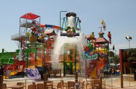Hotels with water parks
