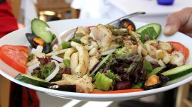 Seafood salad_top-ten-reasons-visit-athens-now